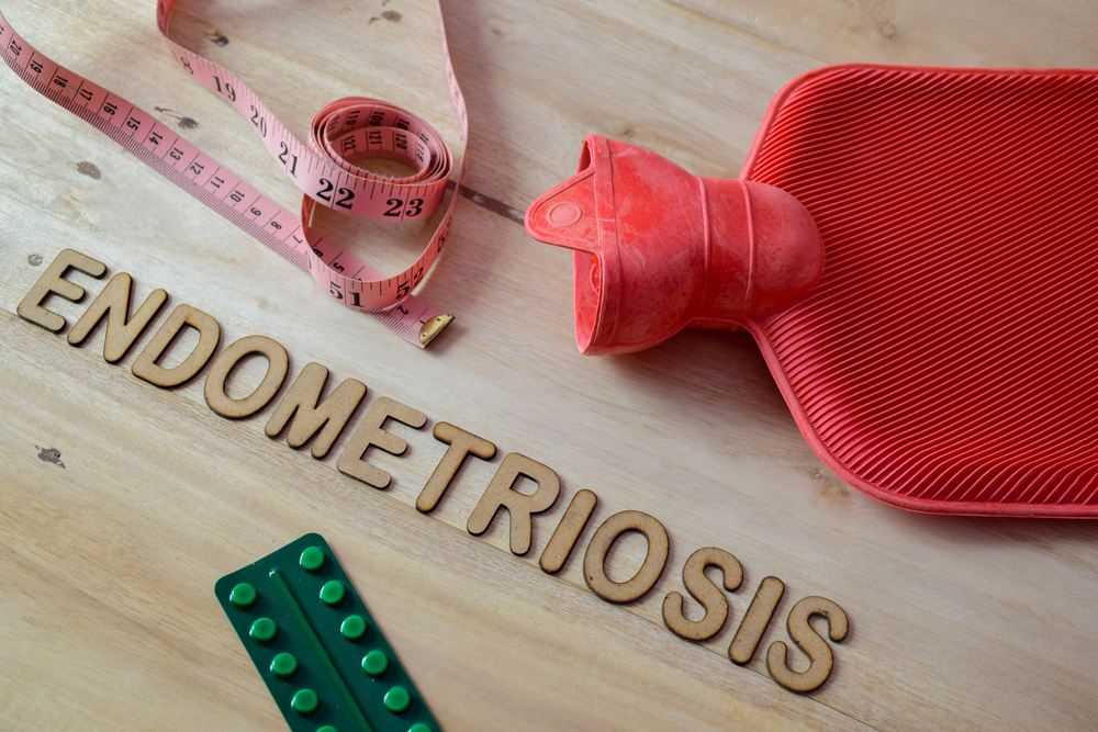 ¿Qué es la endometriosis y cómo afecta a la fertilidad de la mujer?